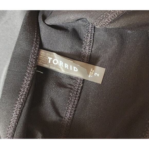 Torrid 2 Wireless Long Lattice Front Swim Dress With Brief Size 2X Swimsuit - Picture 8 of 8